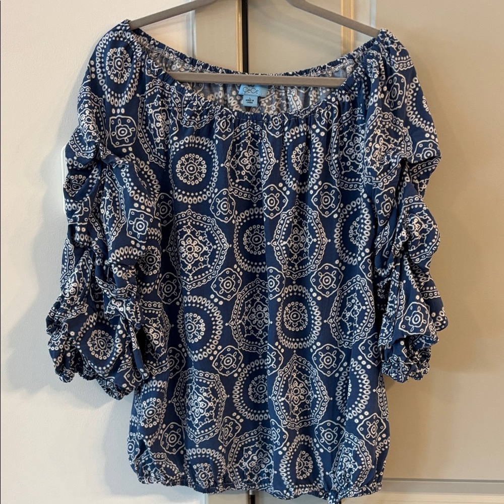 Elegant Navy Patterned Off-Shoulder Blouse
